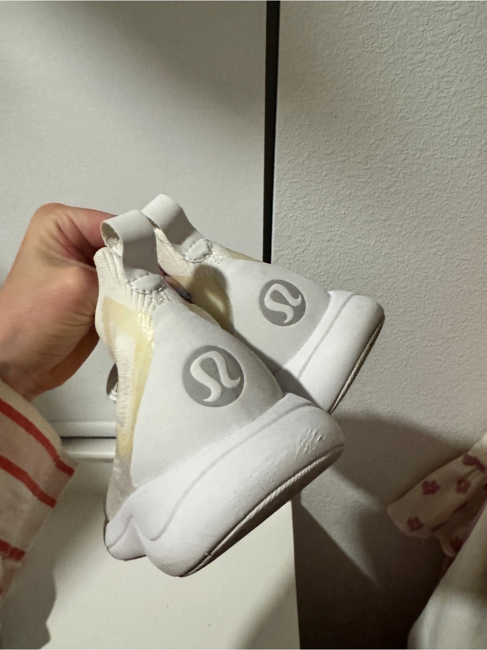 Lululemon women charge feel sneaker - Picture 6 of 7